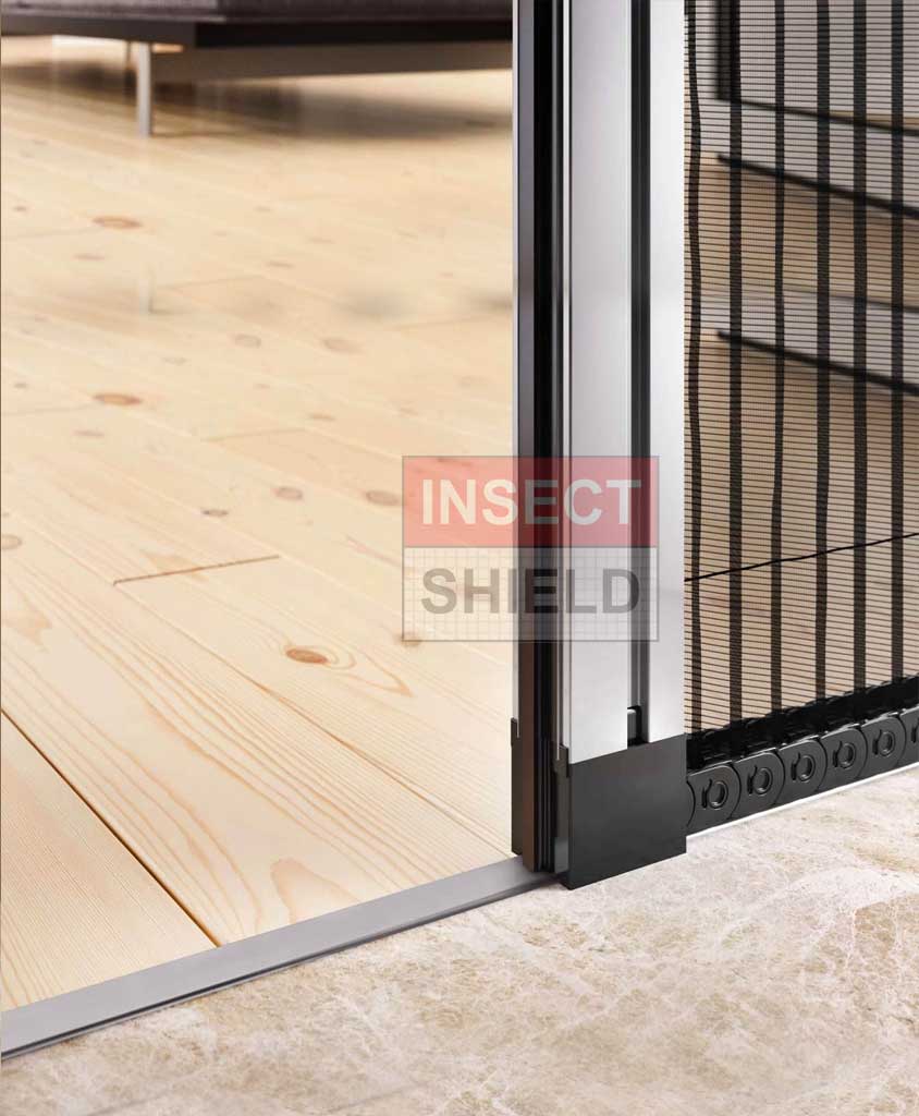 trackless-mesh-door
